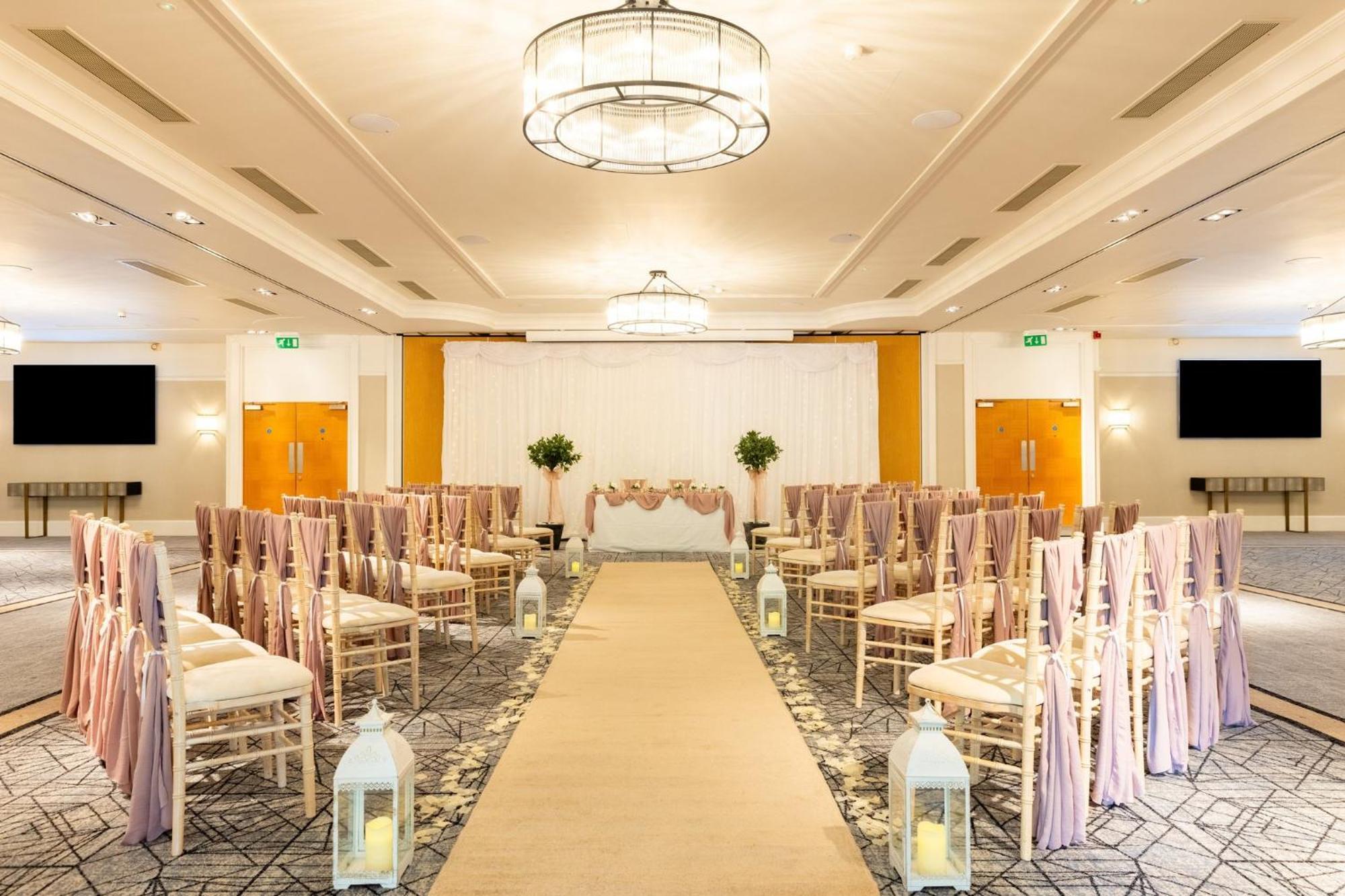 Holiday Inn Newcastle Gosforth Park By Ihg Seaton Burn Экстерьер фото