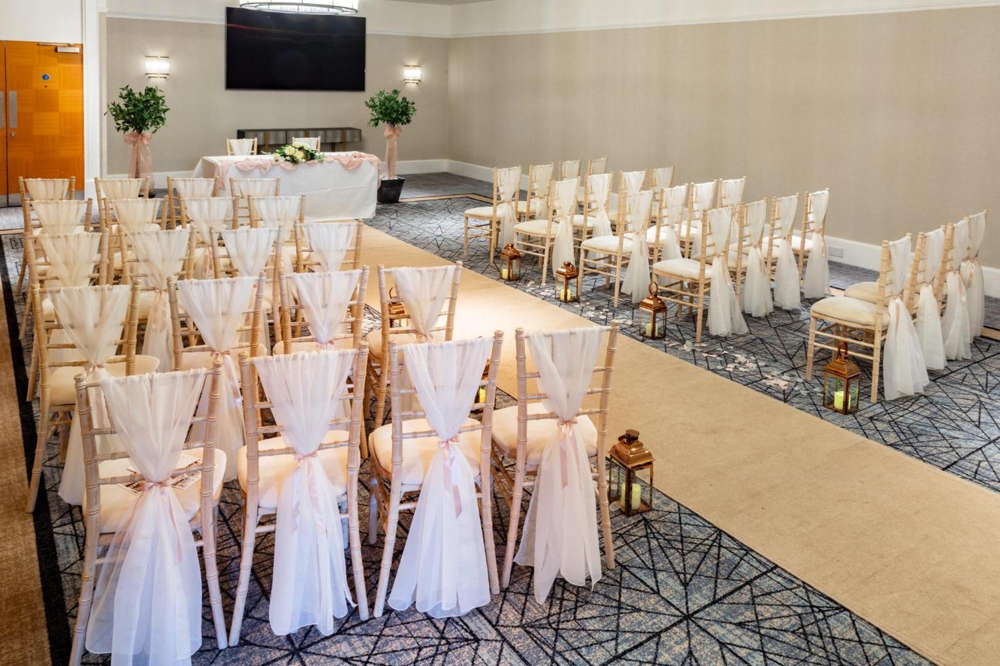 Holiday Inn Newcastle Gosforth Park By Ihg Seaton Burn Экстерьер фото